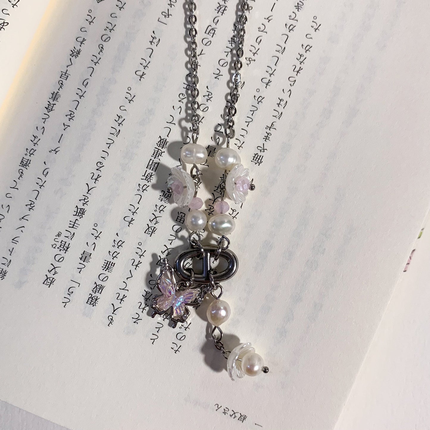 Beads necklace