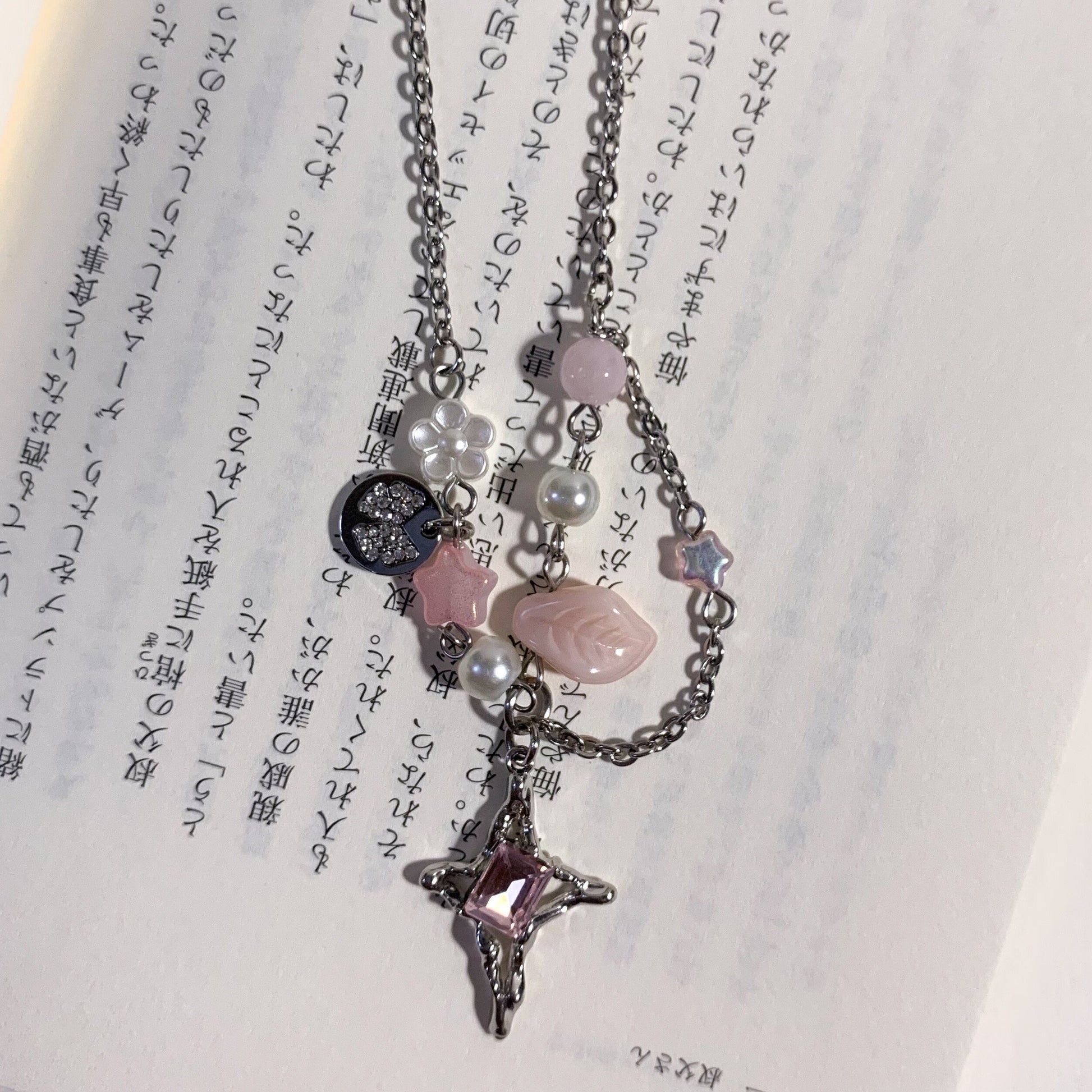 Beads necklace