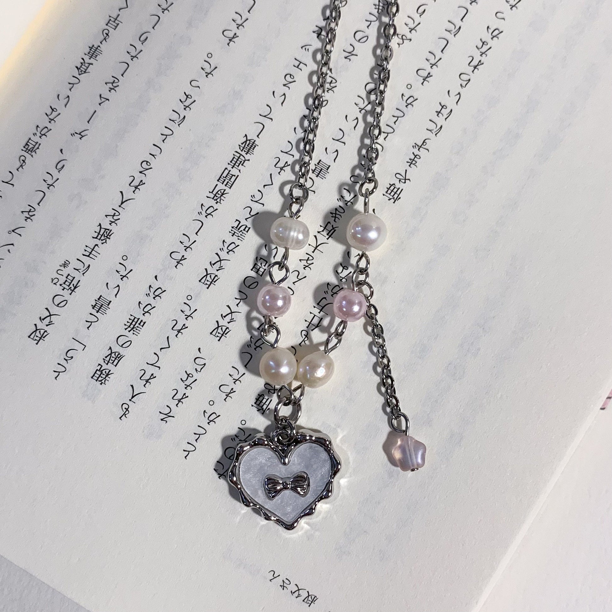 Beads necklace